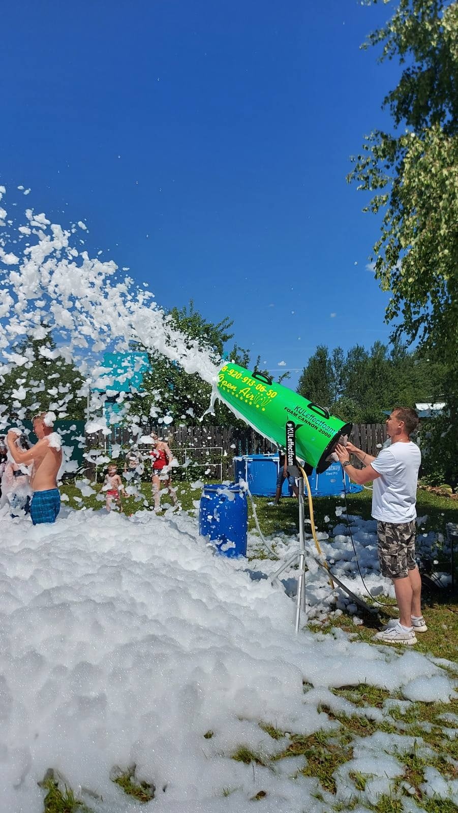Поехать на море в этом году не получится? Путешествие сорвалось, и настроения отдыхать нет совсем? Яркие фотографии друзей в социальных сетях добавляют тоски? Не время грустить! Лето набирает обороты! А пляжи и водные развлечения можно найти недалеко от дома. «Ключ-Медиа» выяснил, чем заняться, если вы не смогли отправиться на курорт.