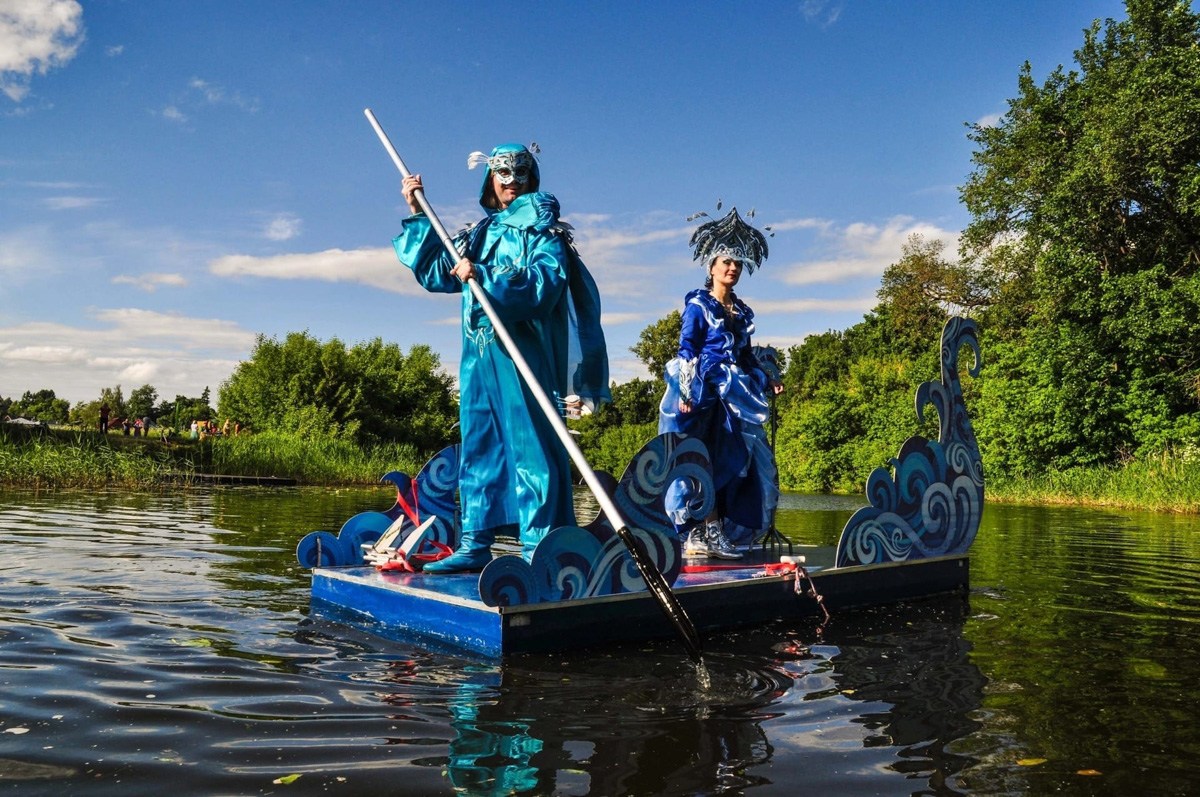 Минувший уик-энд пролетел незаметно, но мы хотим ненадолго окунуться в его атмосферу снова. Ведь в выходные прошли довольно громкие события. Именно о них сейчас и вспомним.