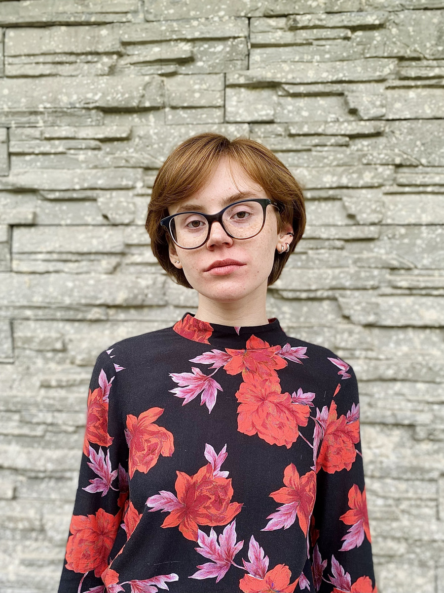 Пора нам с вами познакомиться с владимирскими стобалльниками! О подготовке к «главному событию» в жизни каждого школьника, о поддержке друзей и родителей, о собственных ожиданиях и планах на будущее отличники учебы рассказали «Ключ-Медиа».