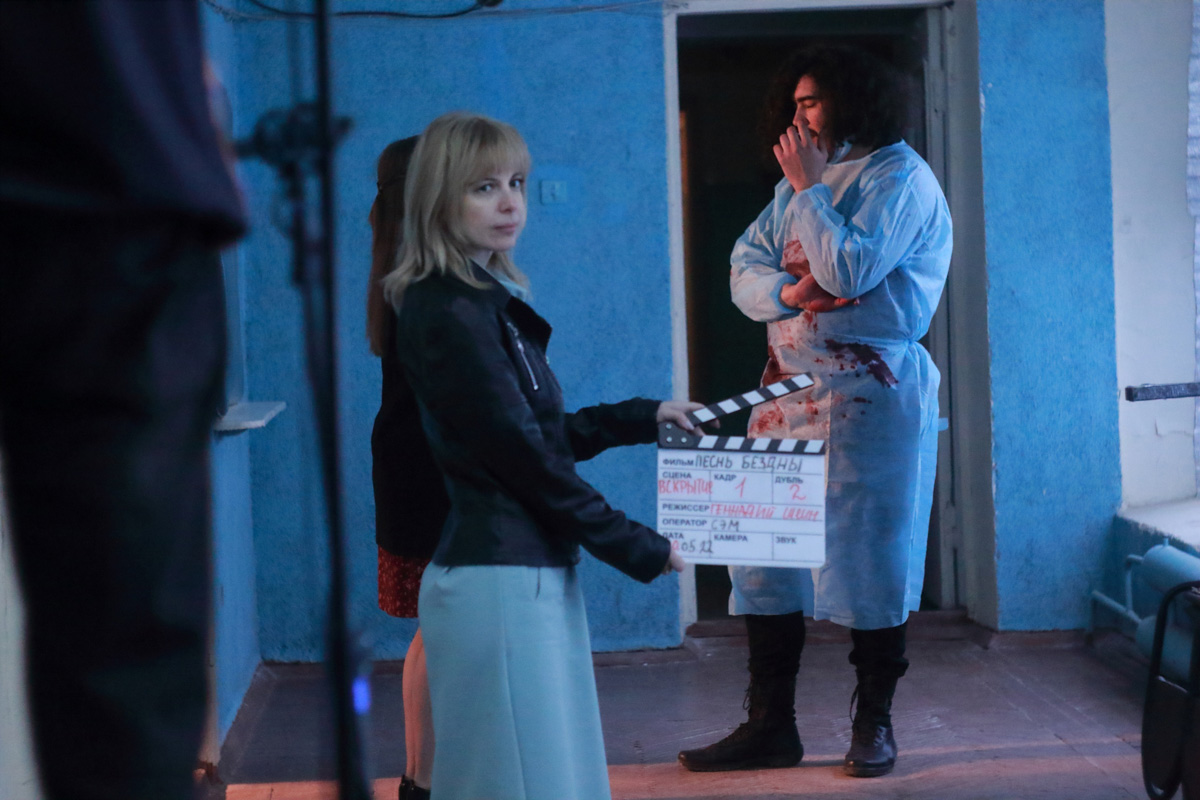 Этим летом владимирские актеры принимают участие в съемках сразу нескольких популярных фильмов и сериалов. Как попасть на площадку и как работается со звездами, они поведали нашему изданию.