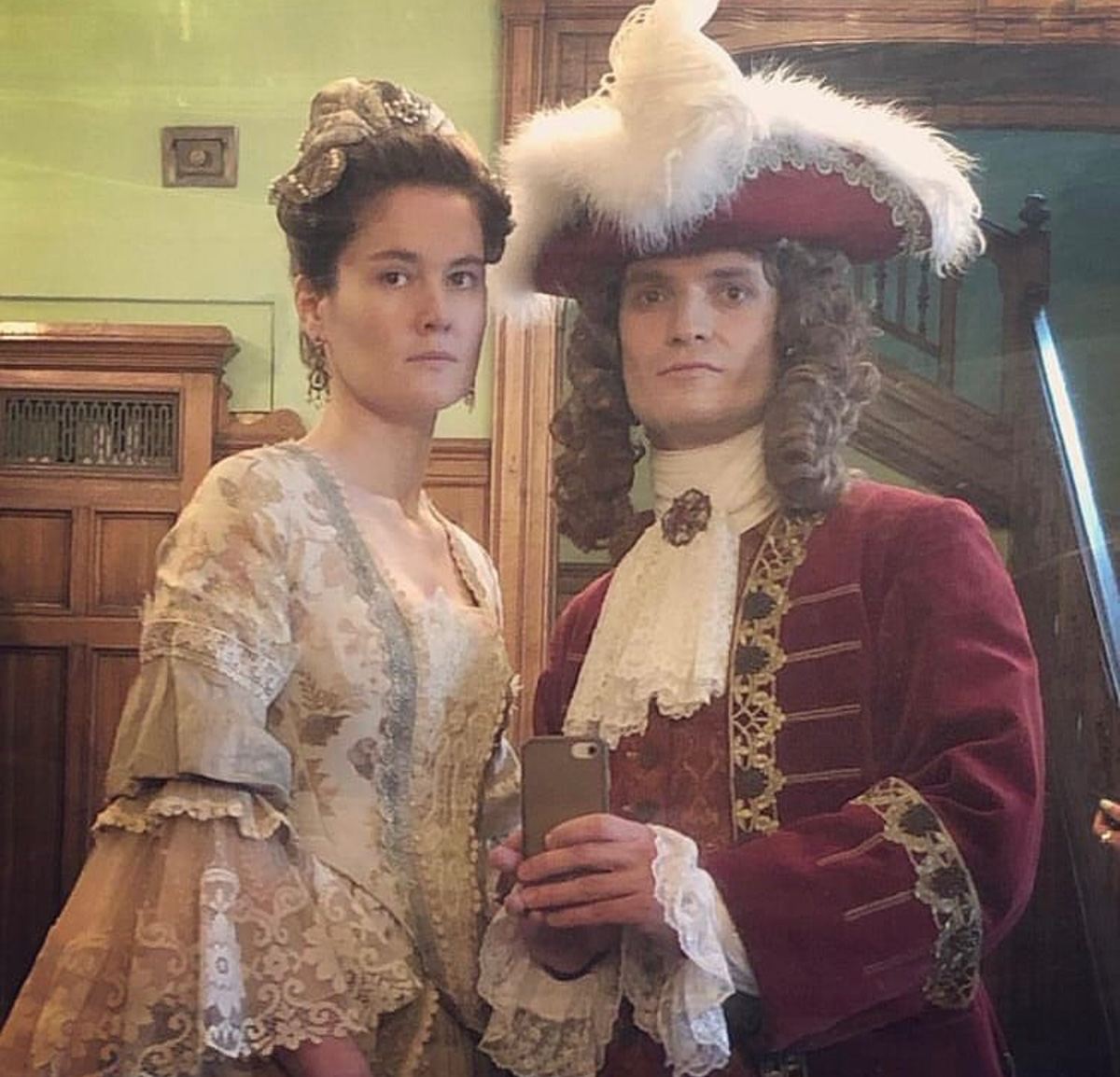 Александр Аладышев вошёл в историю, снявшись в документально-игровом историческом фильме Первого канала «Империя». Владимирский актёр примерил образ (и парик) Александра Даниловича Меншикова, ближайшего сподвижника Петра I и первого генерал-губернатора Петербурга.