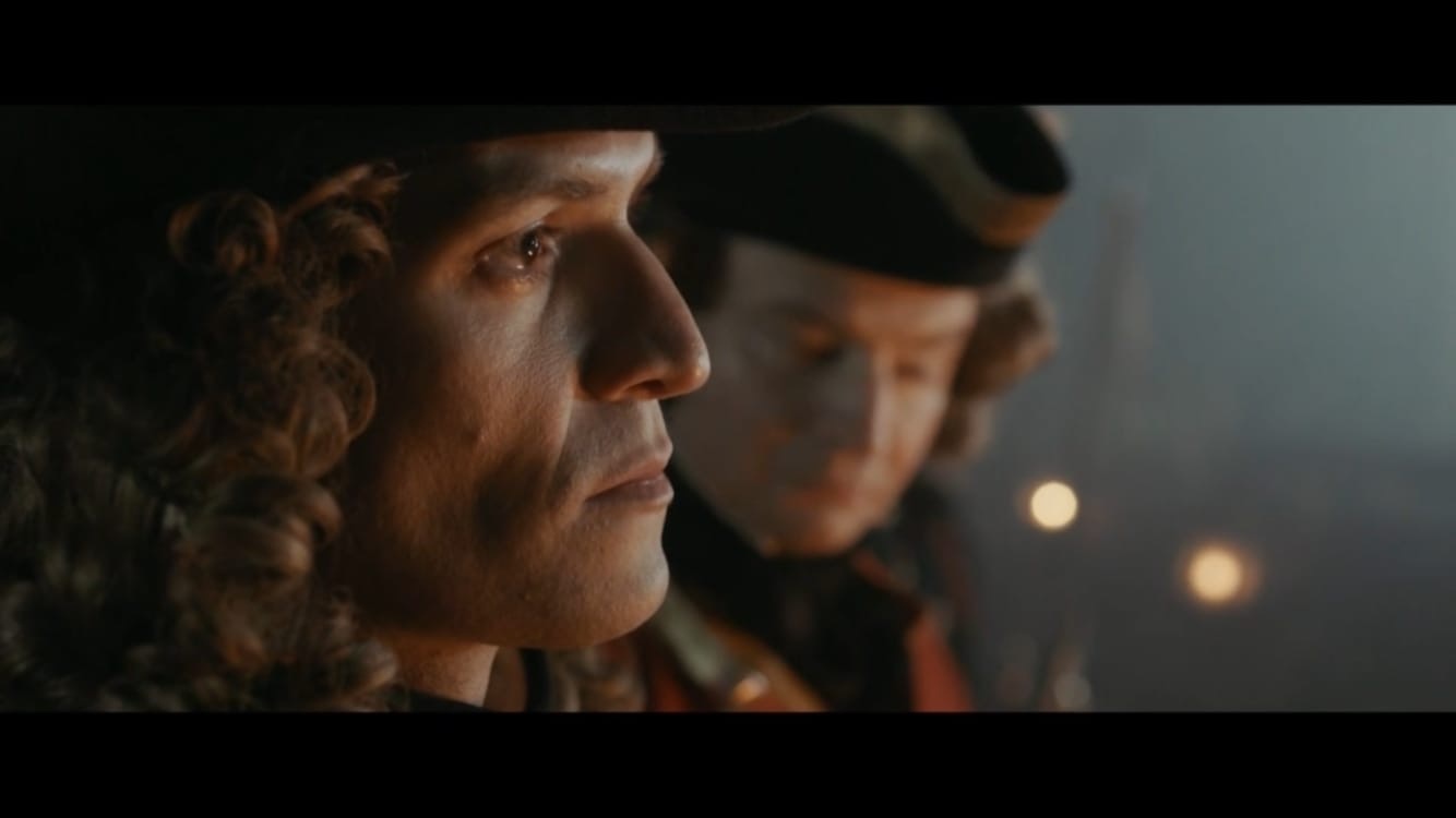 Александр Аладышев вошёл в историю, снявшись в документально-игровом историческом фильме Первого канала «Империя». Владимирский актёр примерил образ (и парик) Александра Даниловича Меншикова, ближайшего сподвижника Петра I и первого генерал-губернатора Петербурга.