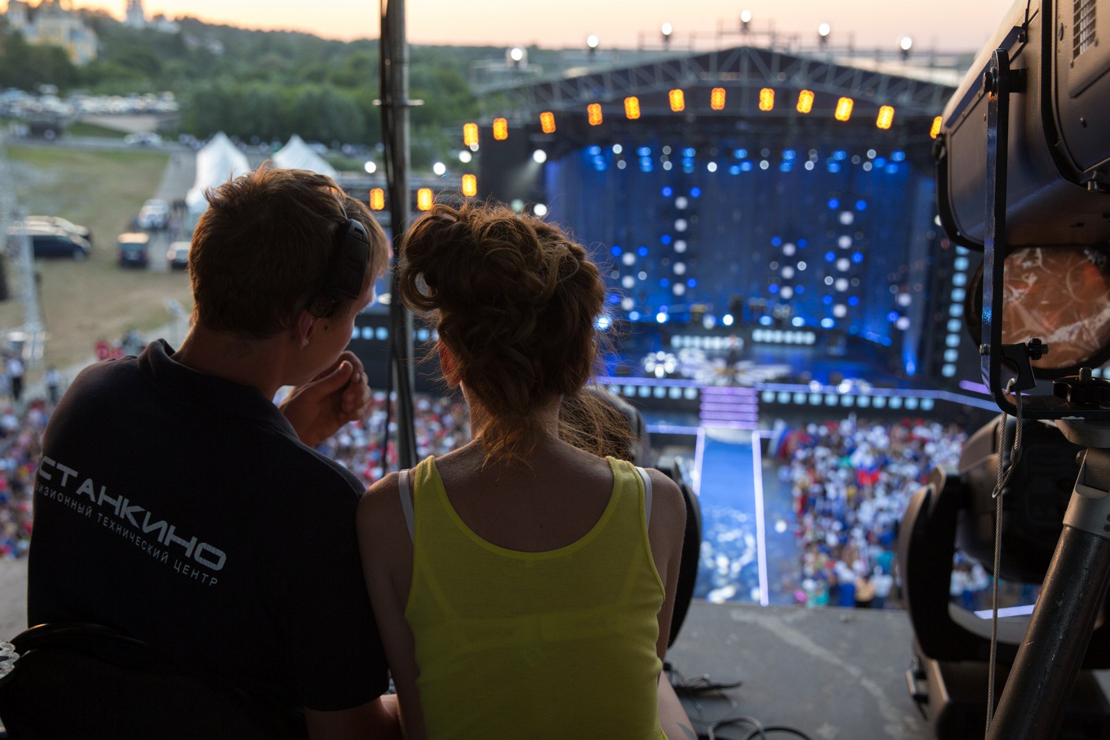 Сразу 30 пар распишутся в Муроме 8 июля. В город на Оке молодожены приедут со всей страны. Чтобы успеть оформить все отношения, работу местного загса даже пришлось продлить до 20.00.