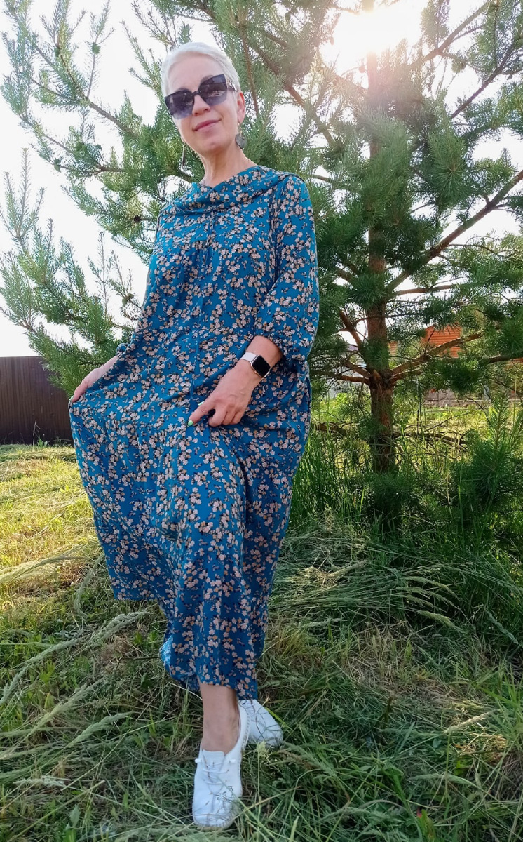 Жительница Владимира приняла участие в марафоне «Неделя без брюк». За семь дней Ирина Дубиневич представила семь разных образов в платьях. Ее идею тут же подхватили коллеги по работе и друзья. Да и сама женщина теперь не спешит возвращаться к прежним нарядам.