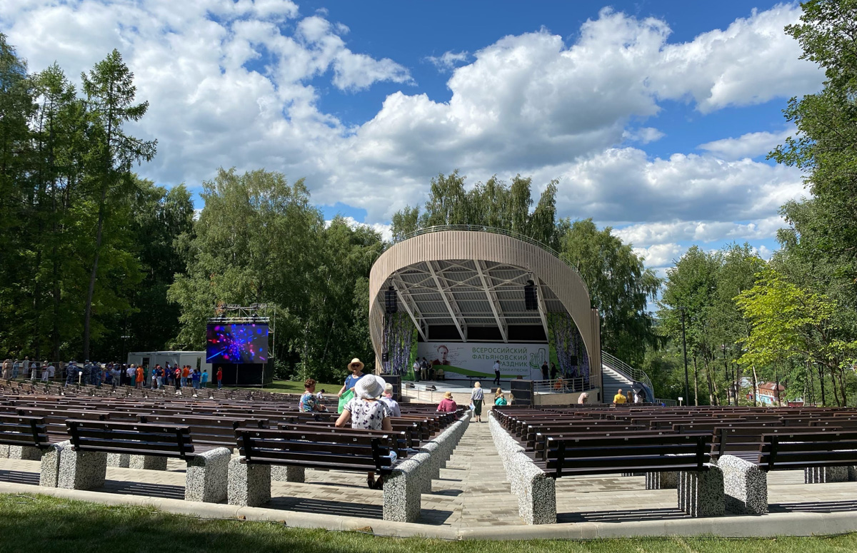 Музыка, игры и спорт – детям. Новые места для прогулок – всем. Приятная картинка получается, если взглянуть на свежие объекты для отдыха и развлечений во Владимире и других городах 33-го региона.