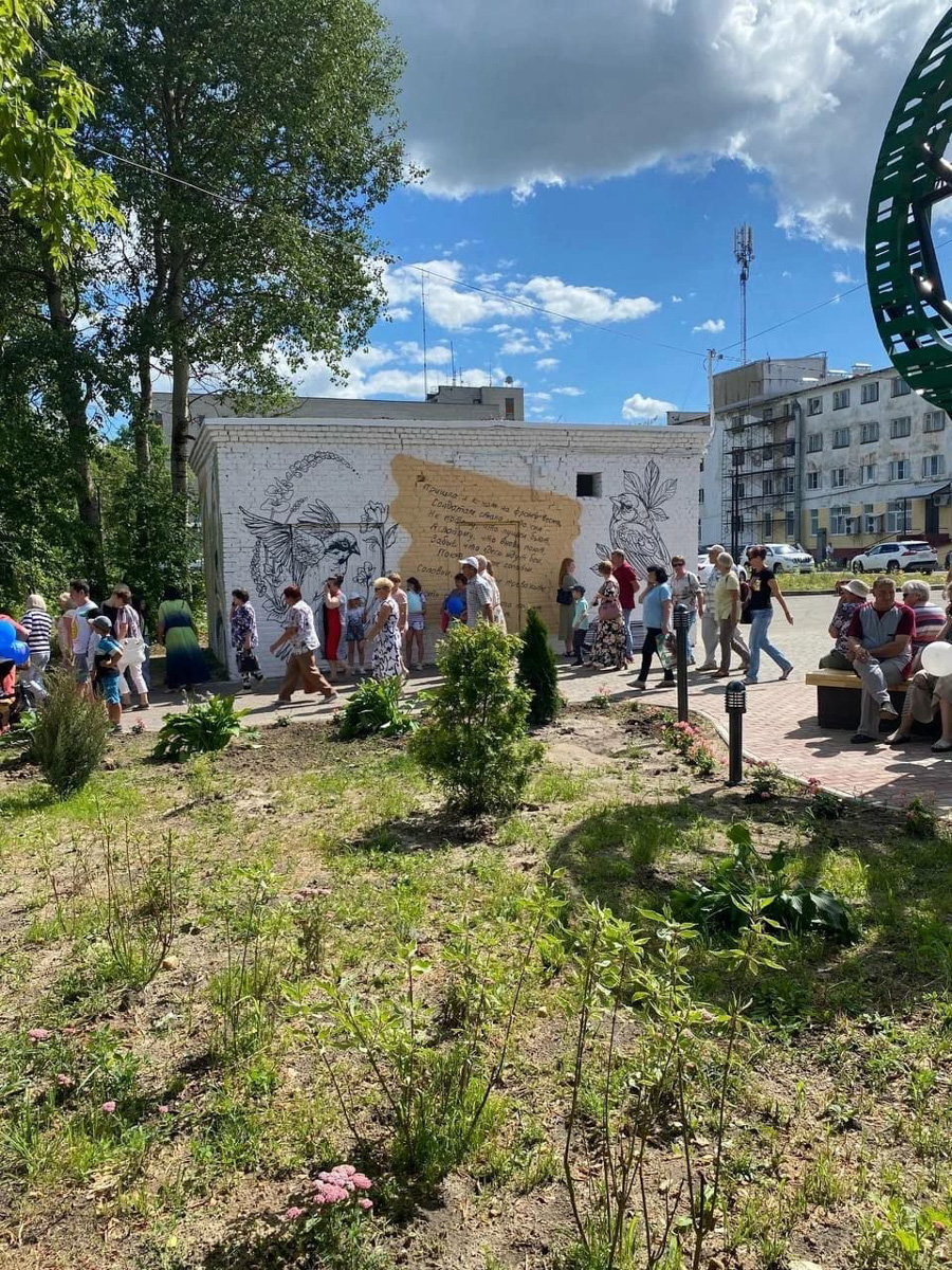 Музыка, игры и спорт – детям. Новые места для прогулок – всем. Приятная картинка получается, если взглянуть на свежие объекты для отдыха и развлечений во Владимире и других городах 33-го региона.