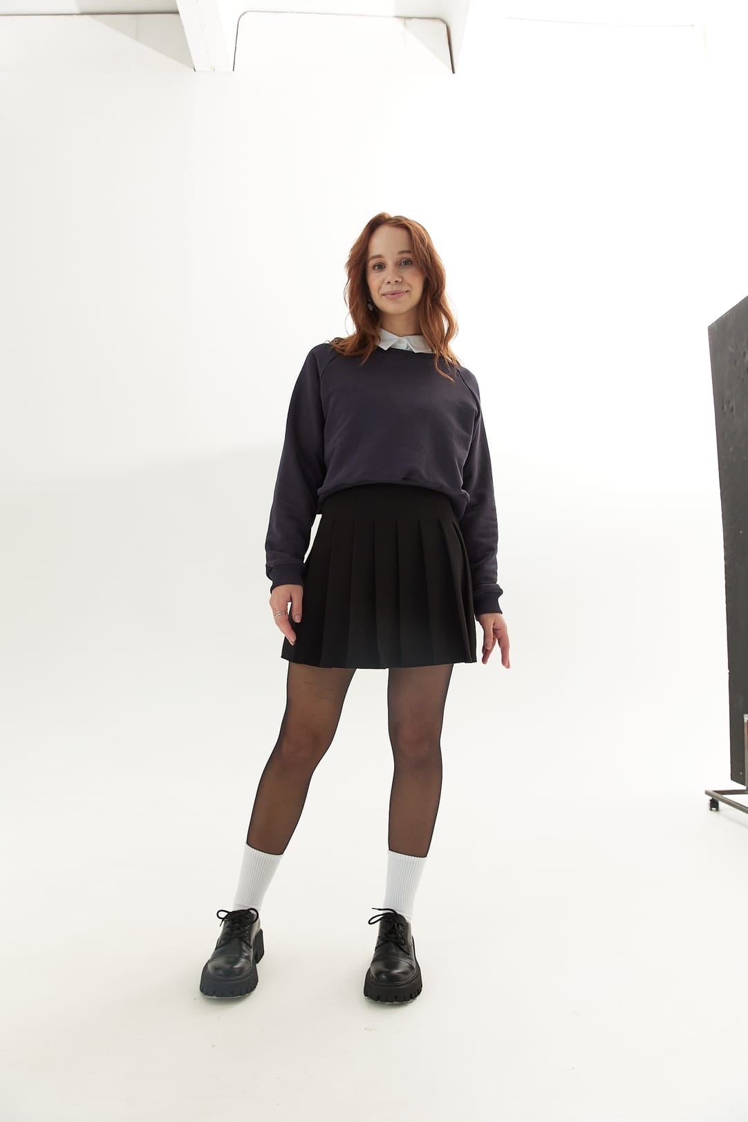 Раньше она носила короткие юбки и предпочитала глубокие вырезы, а теперь выбирает только удобную одежду. Молодой владимирский дизайнер Елизавета Веретенникова продемонстрировала нашему изданию те наряды, в которых она чувствует себя комфортно всегда и везде.