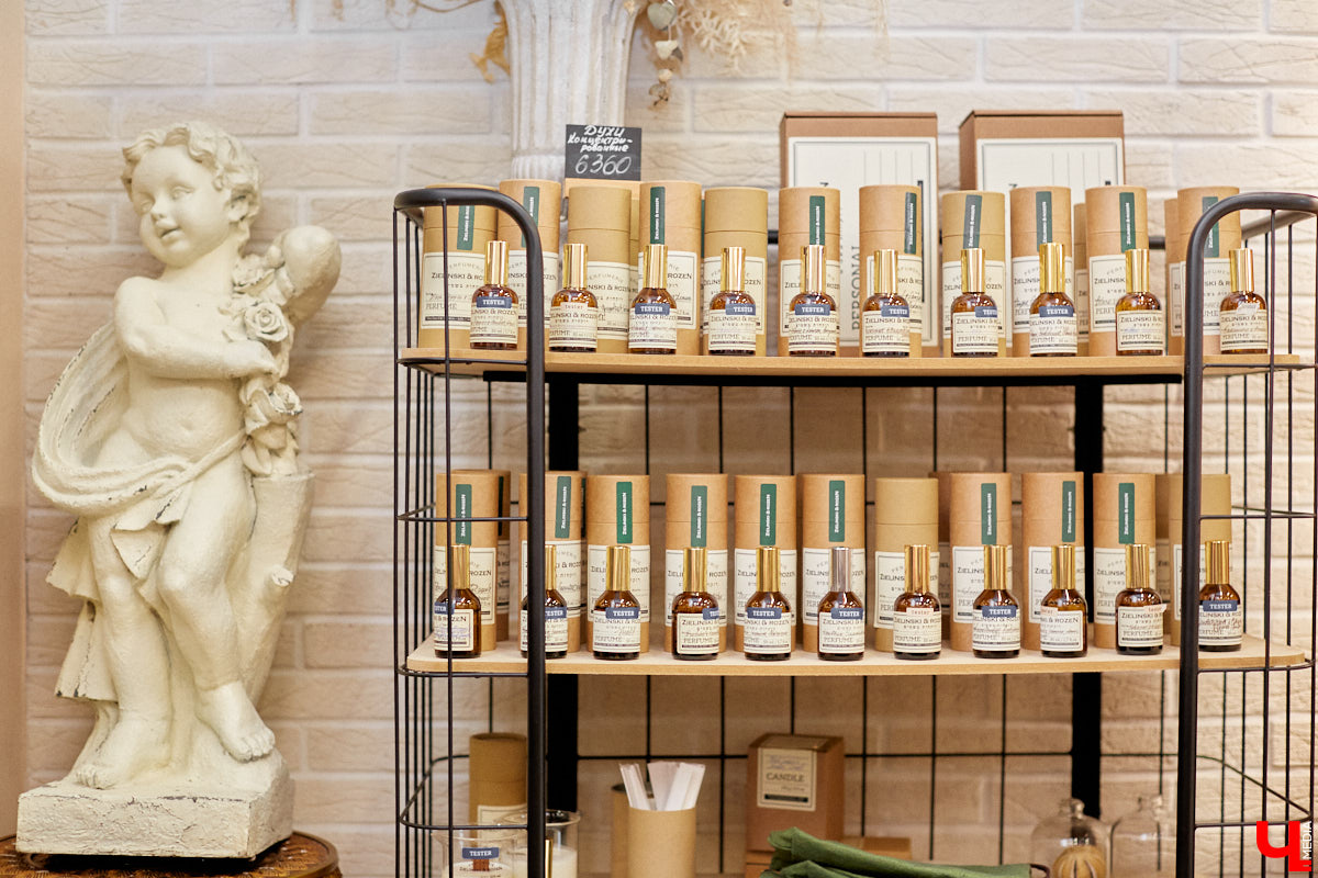 Горячая новость этого лета: во Владимир пришел первый российский бренд селективной интерьерной парфюмерии. Изысканные ароматы для дома Tonka Perfumes Moscow уже завоевали сердца истинных гедонистов по всей стране и даже за ее пределами. Настала наша очередь.