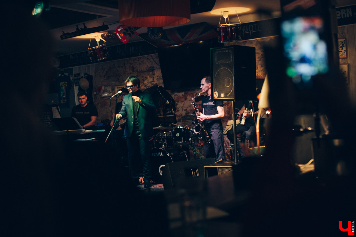 Некоторые владимирские предприниматели не выдерживают экономических трудностей и прощаются с некогда прибыльным делом. Горожанам в таких ситуациях остается лишь скучать по любимым заведениям. Вспомним несколько локаций, исчезнувших с радаров в недавнем прошлом. Спойлер: возможны камбэки.