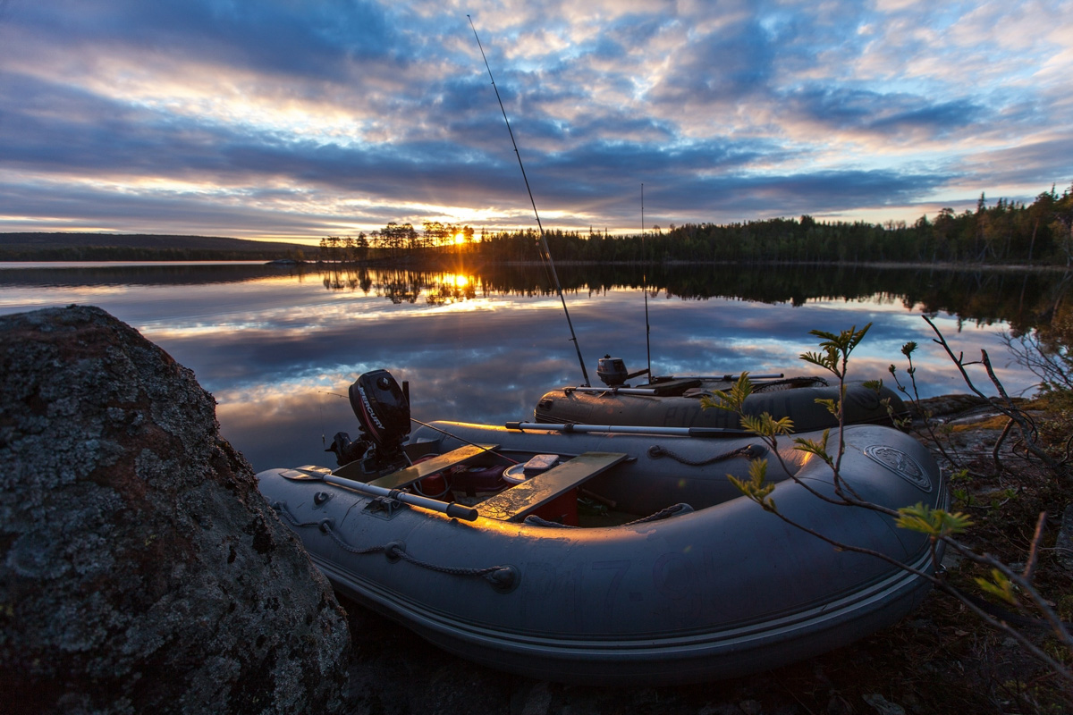 Фотограф из Владимира вошел в число победителей всероссийского фотоконкурса «Моя планета. Чудеса России». Из 3 тысяч работ жюри отобрало всего 43. Среди них и снимок Владимира Никонова «Остров». Как появилась идея этого кадра, чем фотографа привлекают Грузия и Армения и почему он неизменно возвращается в Суздаль? Владимир Никонов рассказал об этом «Ключ-Медиа».