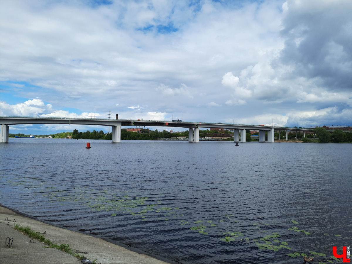 Ехать некуда? Да бросьте! Бросьте дела и айда в Кострому. Мы там побывали, делимся впечатлениями и фото.