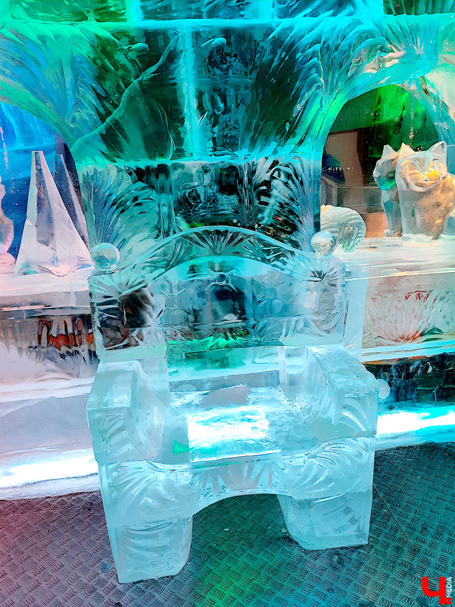 Ехать некуда? Да бросьте! Бросьте дела и айда в Кострому. Мы там побывали, делимся впечатлениями и фото.