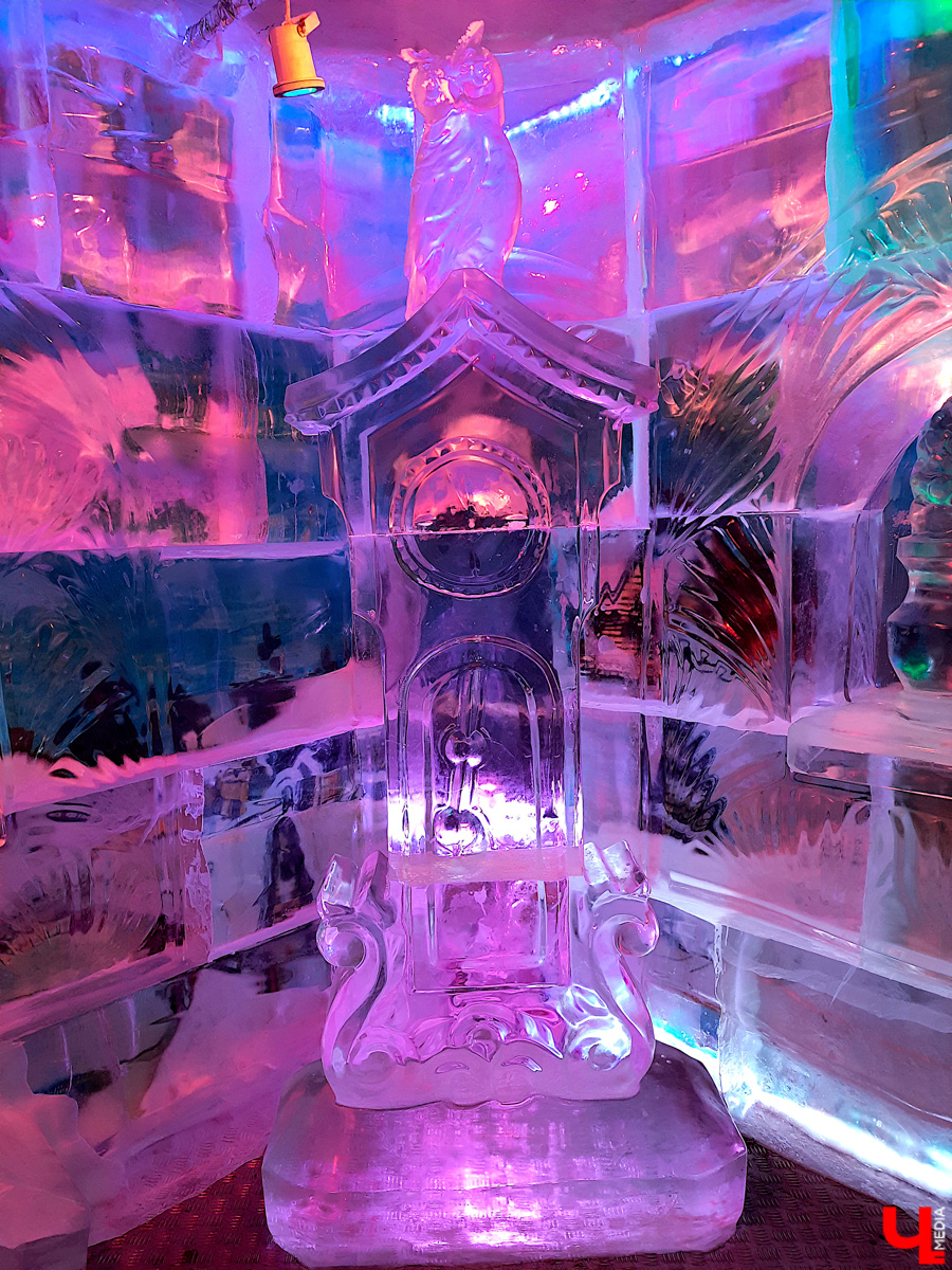 Ехать некуда? Да бросьте! Бросьте дела и айда в Кострому. Мы там побывали, делимся впечатлениями и фото.