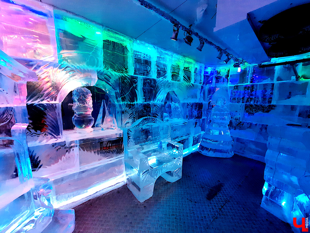 Ехать некуда? Да бросьте! Бросьте дела и айда в Кострому. Мы там побывали, делимся впечатлениями и фото.