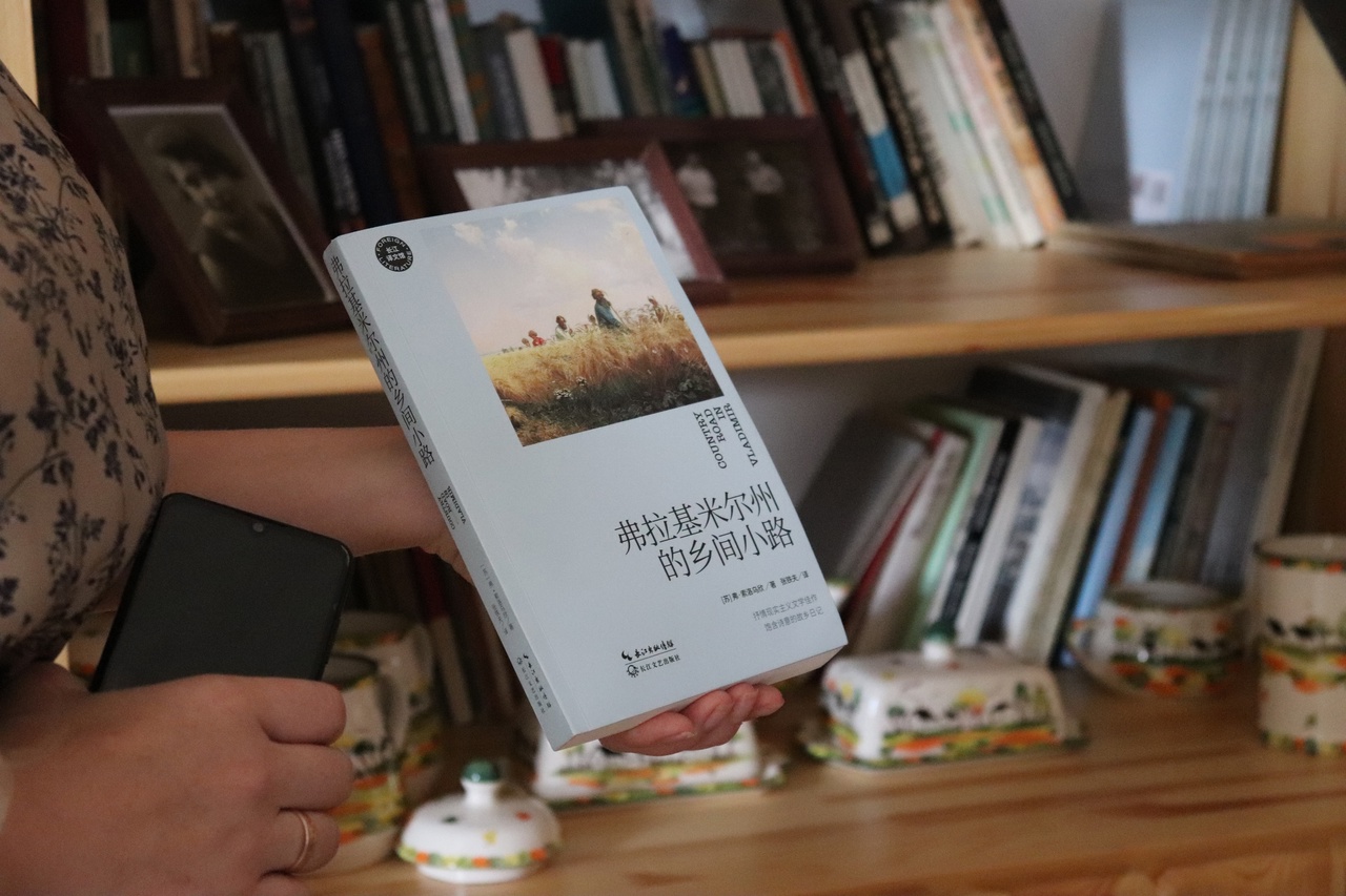 В июле администрация Собинского района презентовала маршрут «По Суворовским местам», который охватывает села Ундол, Черкутино, Алепино, Кистыш и сельцо Орехово. Это пункты назначения не только славятся своими прекрасными видами. Это сама история, связанная с выдающимися людьми Владимирщины.