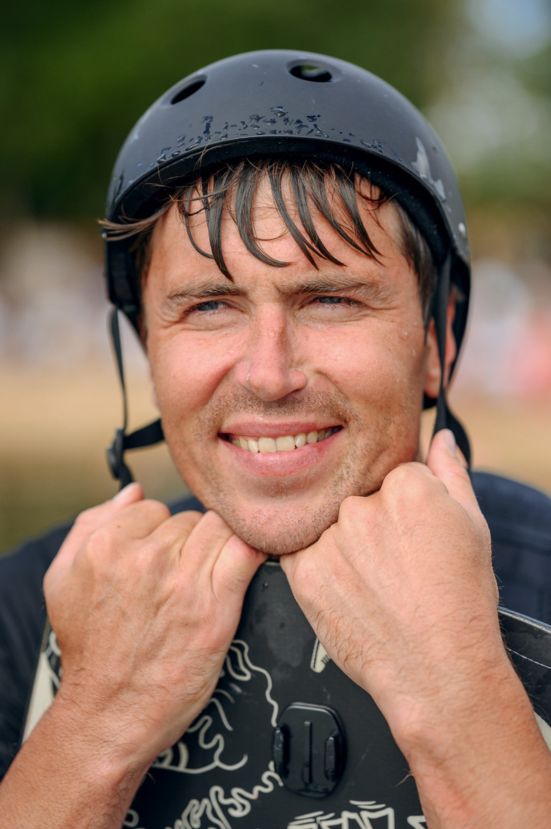 Сезон пляжных вечеринок в Загородном парке открывается. До конца лета жителей и гостей города ждут бесплатные субботние развлечения. Диджеи, активный отдых и множество других интересностей прилагаются. Подробнее о первом насыщенном уик-энде, собравшем более 3000 гостей, и грядущих ивентах — в материале «Ключ-Медиа».