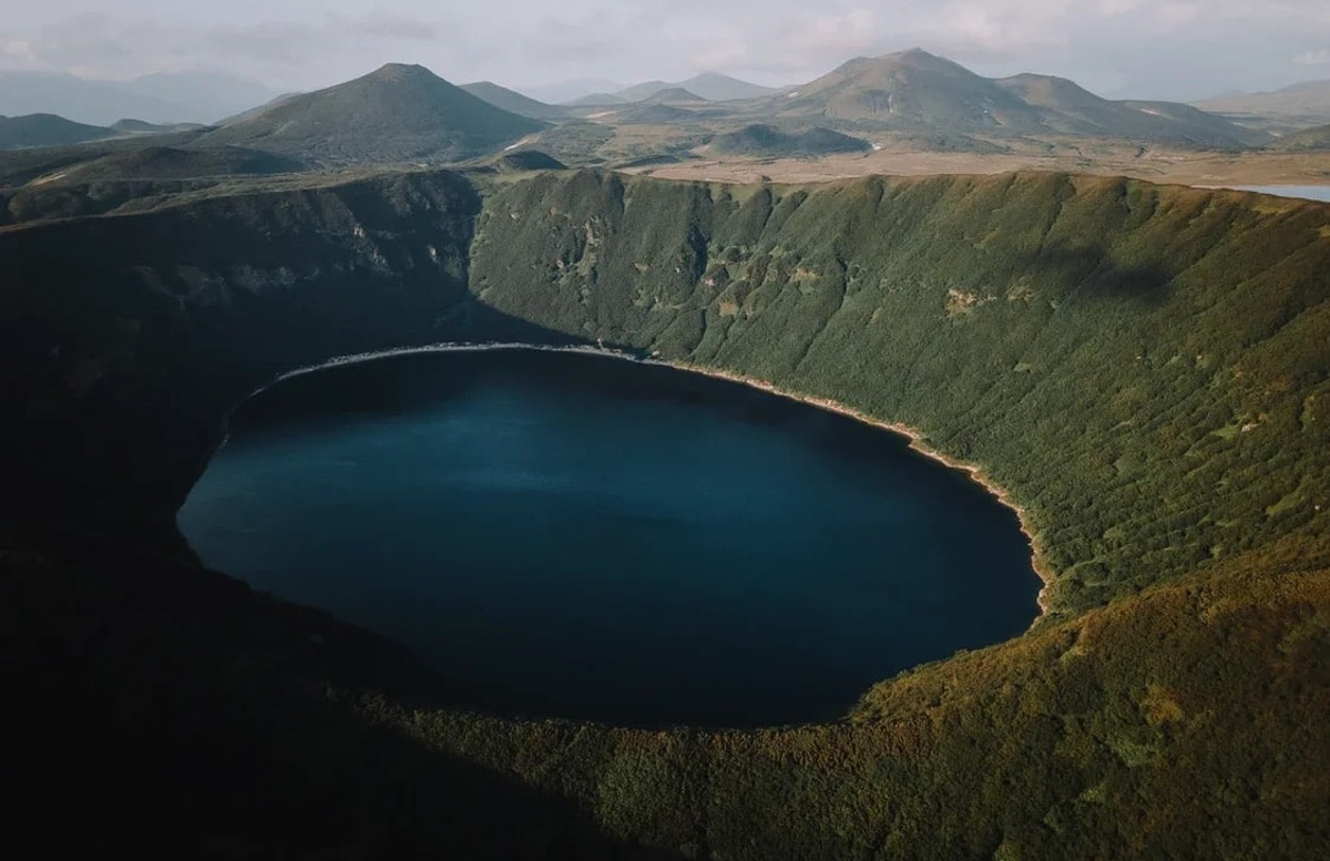 В августе съемочная команда из Владимира отправится в автомобильный тур от Владивостока до Москвы, охватывая живописные локации и уникальные кейсы региональных бизнесменов, а ценители роуд-контента смогут наблюдать за поездкой в режиме реального времени.