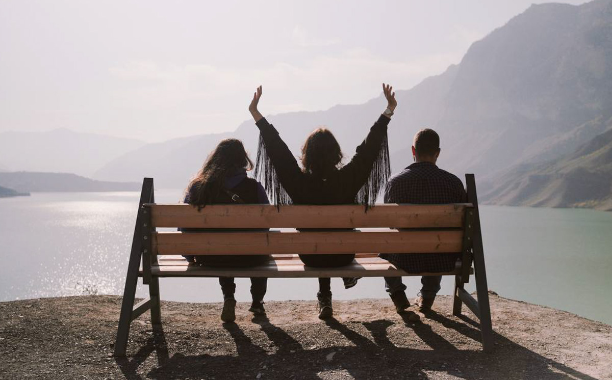 В августе съемочная команда из Владимира отправится в автомобильный тур от Владивостока до Москвы, охватывая живописные локации и уникальные кейсы региональных бизнесменов, а ценители роуд-контента смогут наблюдать за поездкой в режиме реального времени.