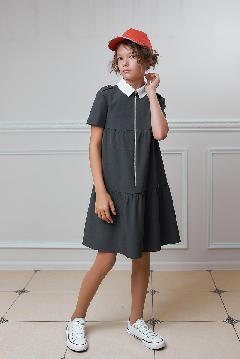 Будьте хитрее и начните подготовку к учебному году заранее! Сейчас шансы выбрать форму, которая уравняет желания взрослых с потребностями детей, намного выше. Тем более новые коллекции 2022 года уже приехали в город.