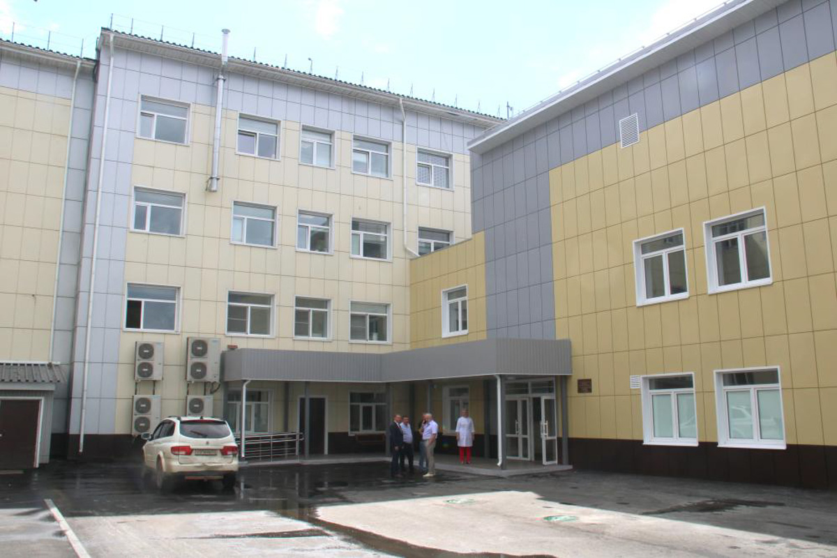 Какие-то из них уже подходят к концу, какие-то в самом разгаре, а некоторые только в планах, но от этого не менее ожидаемые. Итак, какие же стройки кипят сейчас на просторах 33-го региона?