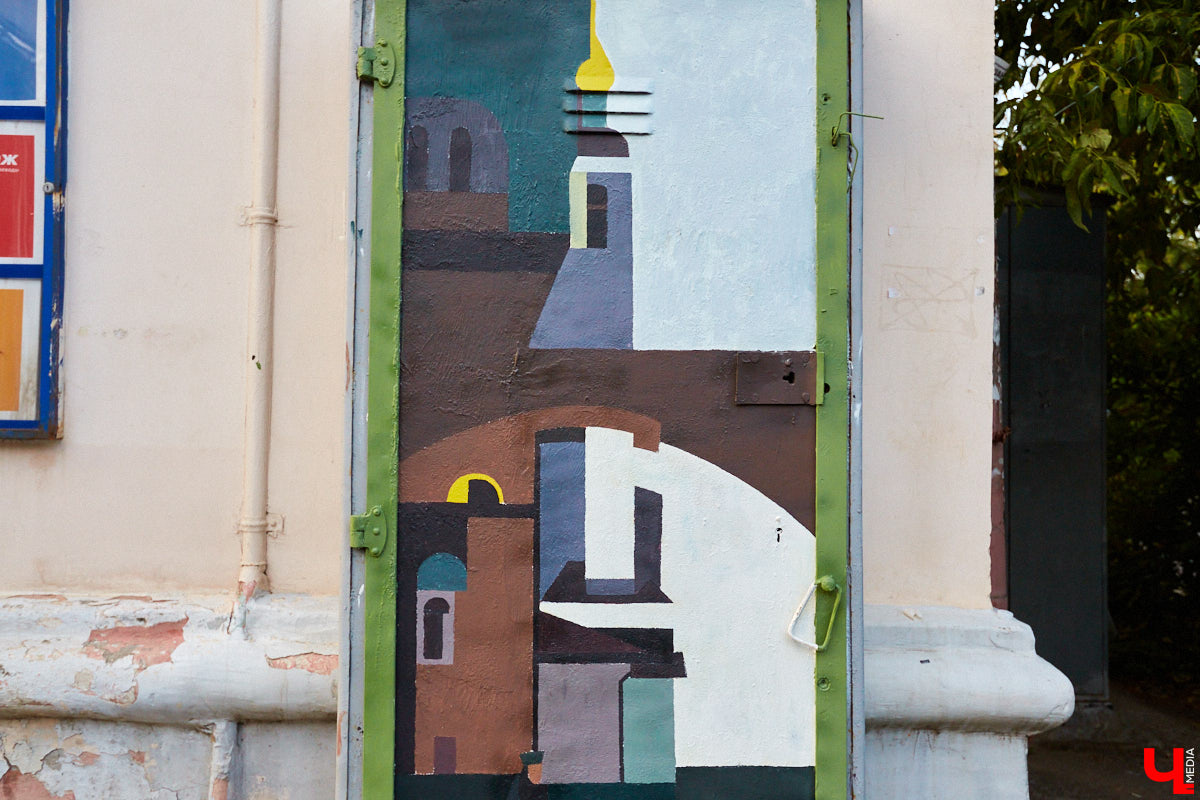 Шестого августа во Владимире открылся фестиваль уличного искусства «Загфест». Первые его результаты — расписанные в разных уголках Владимира скучные и серые коммуникационные шкафы. Где находятся новые арт-объекты?