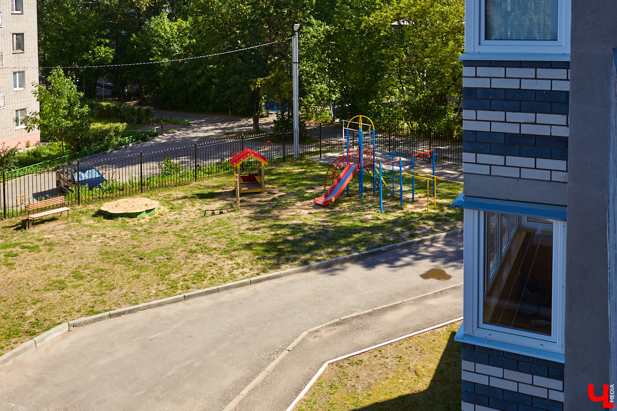 Во Владимире подвели итоги конкурса на самый лучший дом. Победителей определяли в трех номинациях. Среди критериев множество показателей, в том числе и раздельный сбор мусора. Итак, какие они, лучшие дома?