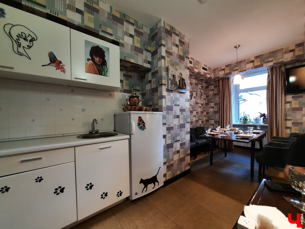 Во Владимире везде были, все видели? Айда в Ярославль считать медведей, есть икру заморскую, баклажанную, и много гулять. Делимся интересным маршрутом для тура выходного дня.