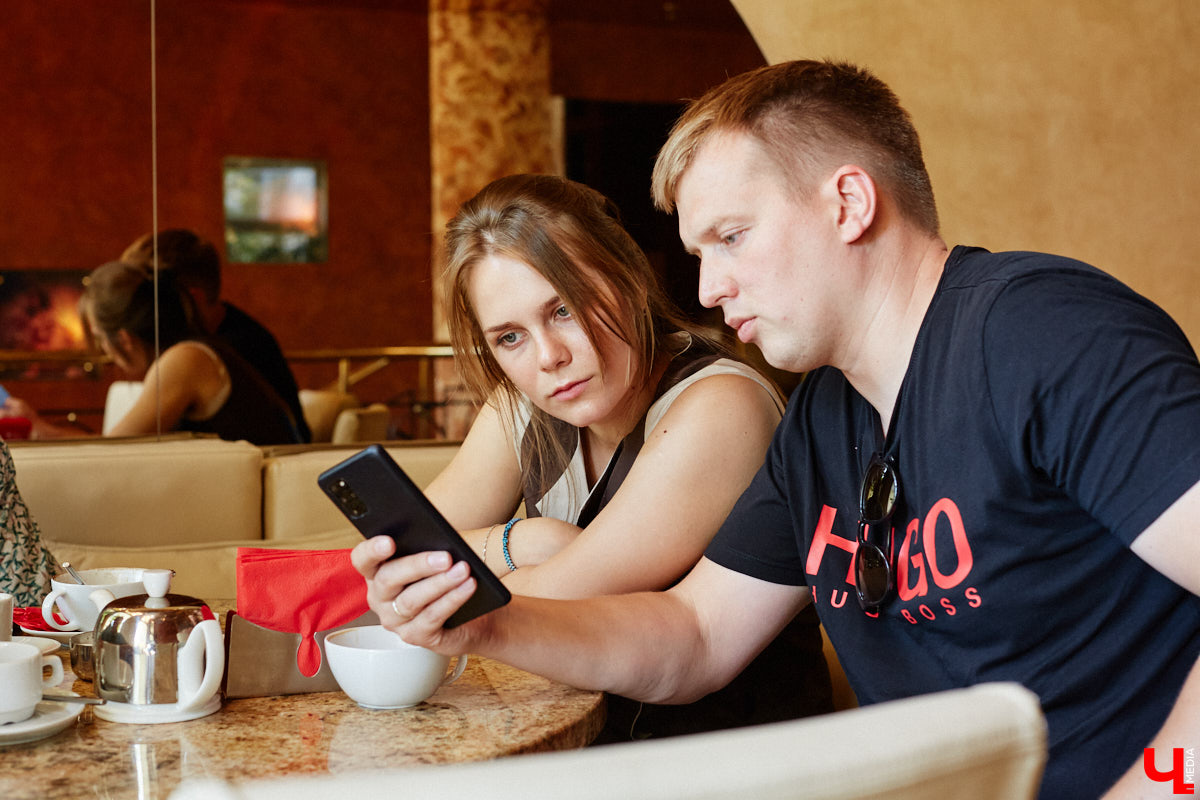 В этом году будет запущен первый национальный маршрут Владимирской области под названием «Былинный путь». От Мурома до Гороховца через богатырское село Карачарово лежит дорога путешественников, но не богатырями едиными она запомнится. Квест со Штирлицем, древний гороховецкий ящер, палаты купеческие и калачи гастрономические — готовимся к насыщенному ситибрейку!