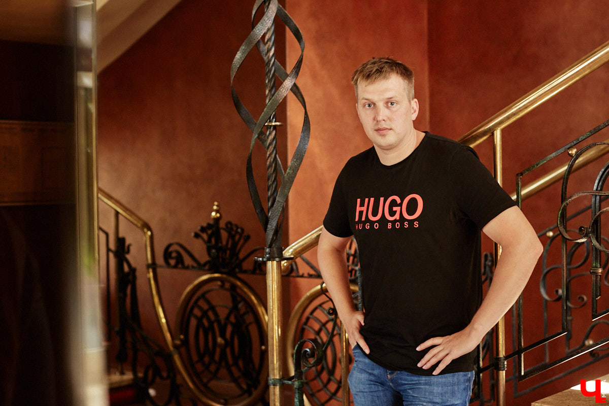 В этом году будет запущен первый национальный маршрут Владимирской области под названием «Былинный путь». От Мурома до Гороховца через богатырское село Карачарово лежит дорога путешественников, но не богатырями едиными она запомнится. Квест со Штирлицем, древний гороховецкий ящер, палаты купеческие и калачи гастрономические — готовимся к насыщенному ситибрейку!