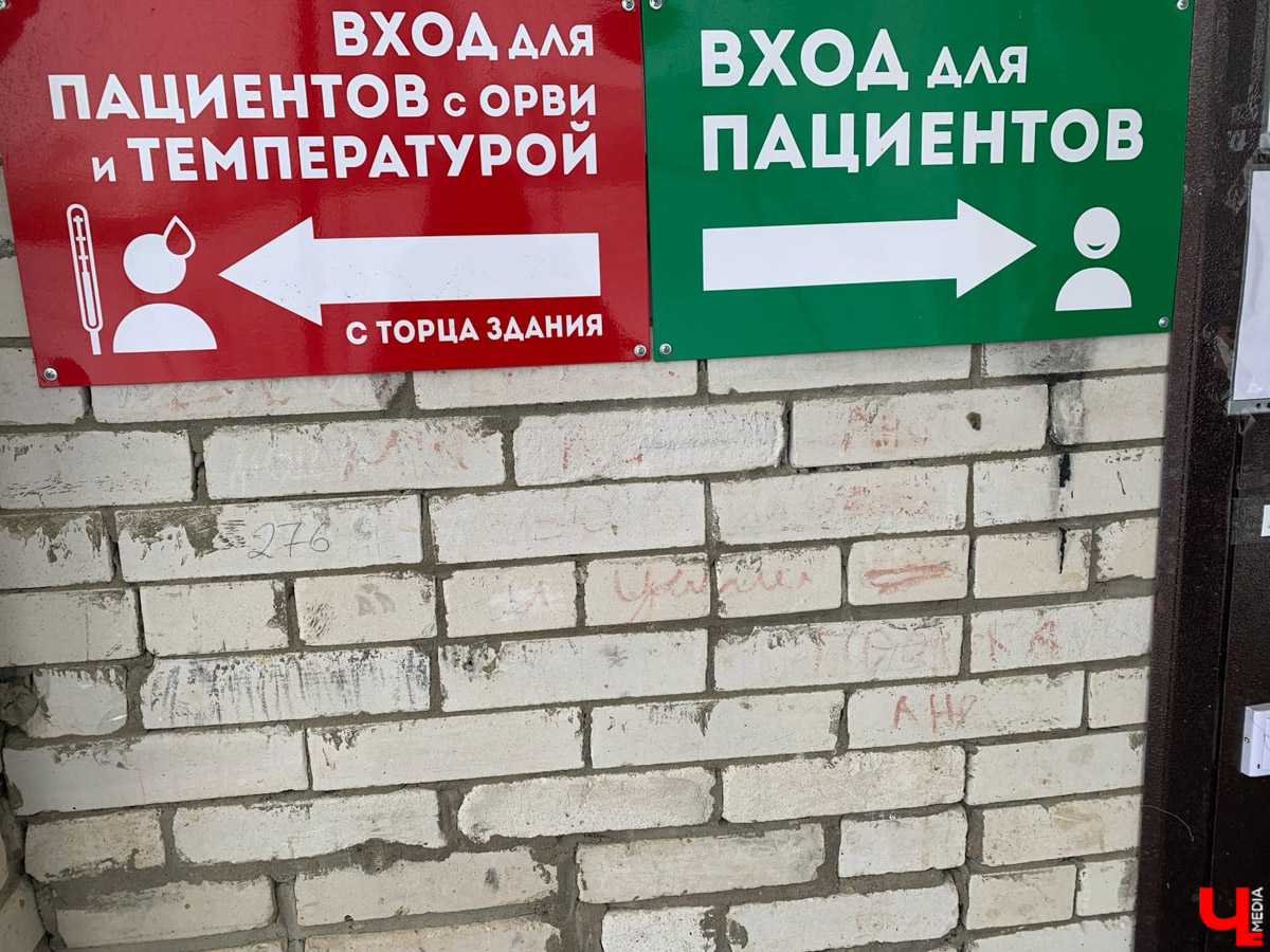 Забыли, что такое коронавирус, и смяли сертификат о вакцинации? Видимо, зря. Россию накрывает очередная волна неприятного вирус, продажи масок рванули вверх. Что это значит, и ждать ли новых ограничительных мер ближе к осени? Разбираемся вместе.