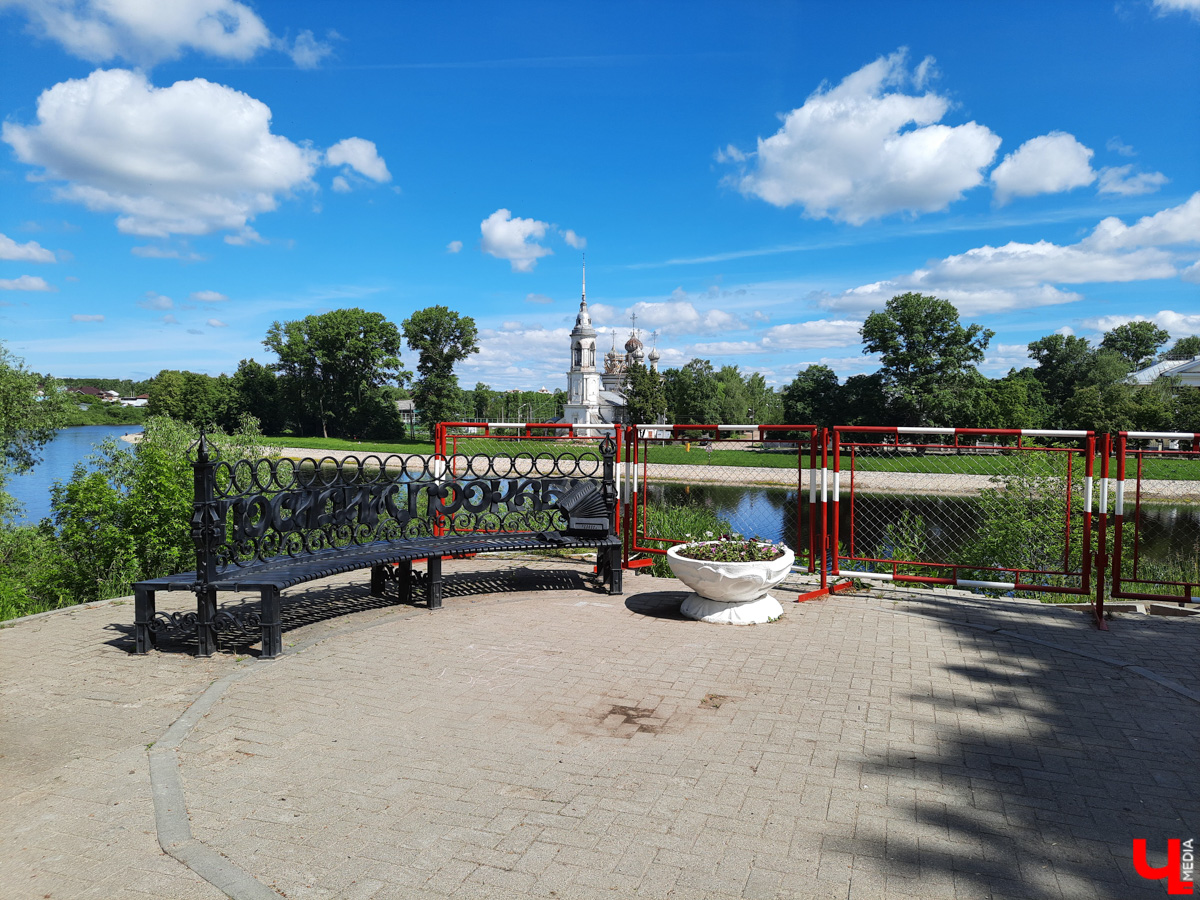 Посидеть поокать, восхититься кружевами и миниатюрной железной дорогой с ретро-поездами. Это все Вологда. Делимся еще одним маршрутом для тура выходного дня.