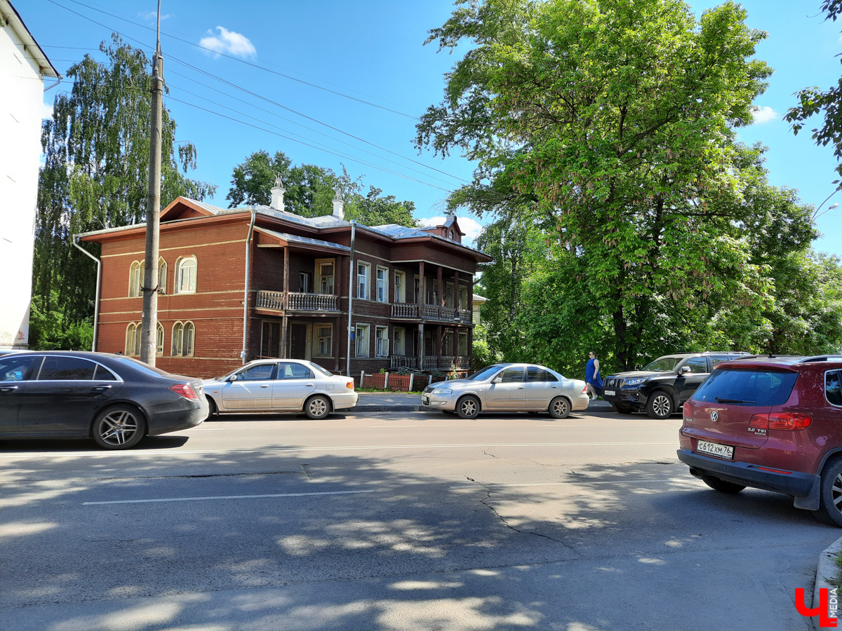 Посидеть поокать, восхититься кружевами и миниатюрной железной дорогой с ретро-поездами. Это все Вологда. Делимся еще одним маршрутом для тура выходного дня.