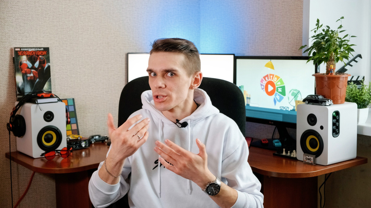 У областного центра появился первый городской видеоблог! Звучит круто, правда? «DOBRO.media» возник благодаря душевному порыву местных жителей, которым захотелось создать альтернативу привычным СМИ и продвигать в массы позитивный, красивый, привлекательный контент о жизни во Владимире. Да, новый проект Александра Максимова (экс-ударника «Агидель») и его супруги Анны — это практически «Ключ-Медиа», только на Youtube.