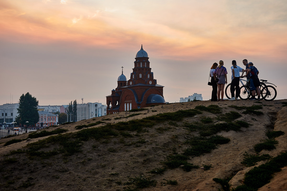 Уже завтра Владимир отметит свой День рождения. И один гость на празднике, возможно, будет незваным — это смог. Узнали у организаторов мероприятия, не испортят ли дым и запах гари не только настроение горожанам, но и само торжество? 