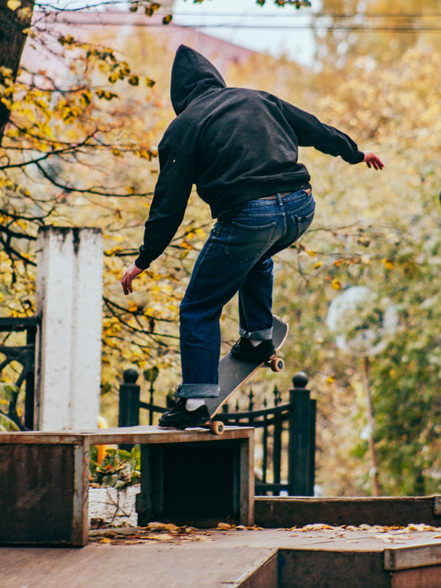 Примерно с 2014 года во Владимирской области и на территории её центра скейтбординг «завял»: ушли крупные тематические ивенты и соревнования, а за организацию никому браться не хотелось. Кроме братьев Бердичевских, называющих свой прошлогодний локальный контест в Кольчугино «приколом», но готовых приколоться ещё раз. Кстати, этой осенью приглашенные чемпионы страны также заедут во Владимир!