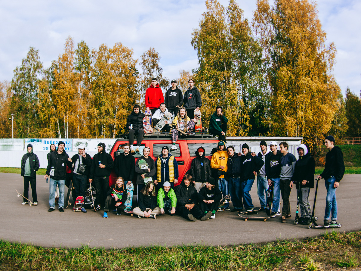 Примерно с 2014 года во Владимирской области и на территории её центра скейтбординг «завял»: ушли крупные тематические ивенты и соревнования, а за организацию никому браться не хотелось. Кроме братьев Бердичевских, называющих свой прошлогодний локальный контест в Кольчугино «приколом», но готовых приколоться ещё раз. Кстати, этой осенью приглашенные чемпионы страны также заедут во Владимир!