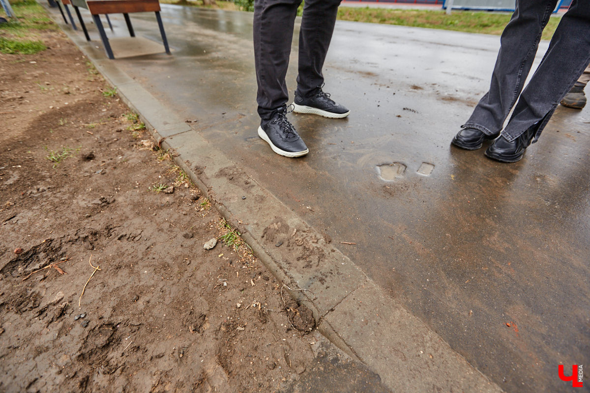 В этом году в «Добросельском» заканчивается последний этап реновации. Именно туда на днях мы пригласили на прогулку владимирского урбаниста Артема Чернея, соавтора проекта «Владимир будущего», чтобы он поделился своими впечатлениями от обновленного парка. 