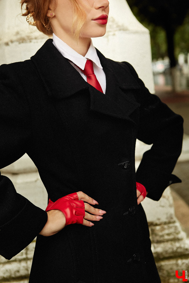 Всегда интересно, как выглядят телевизионные ведущие за кадром. Что они предпочитают носить и почему? Сегодня в рубрике «Свой стиль» мы раскрываем секреты девушки, которую обычно видим только по ту сторону экрана. Знакомьтесь, красавицу зовут Любовь Клюквина.