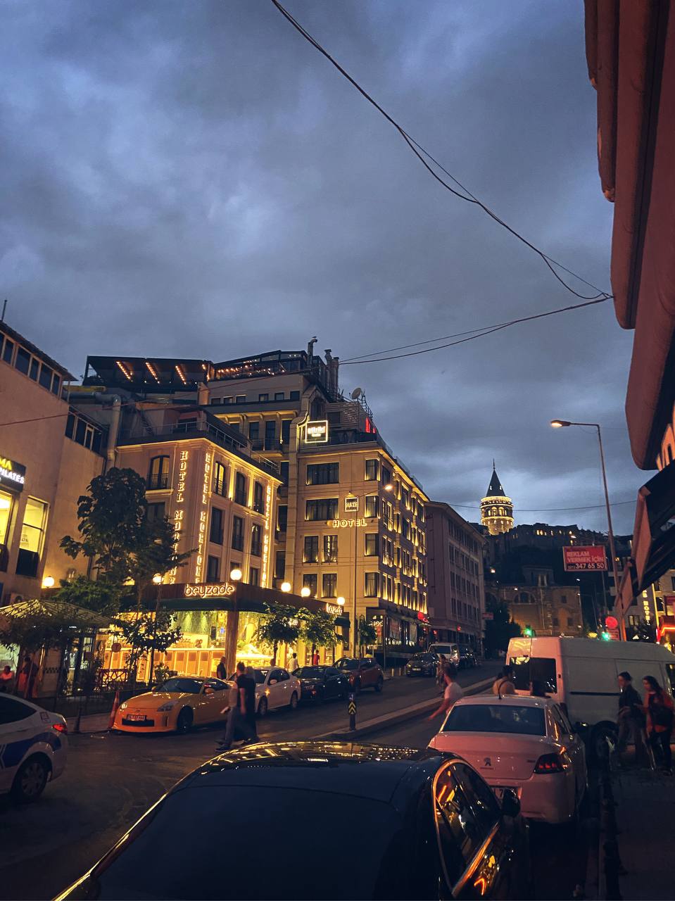 Жительница Владимира Анна Торосян с апреля живет в Стамбуле. За прошедшие месяцы у нее уже сложилось свое представление о том, чем же он отличается от родного города. Итак, погружаемся в атмосферу Турции и узнаем о ее столице все самое интересное.