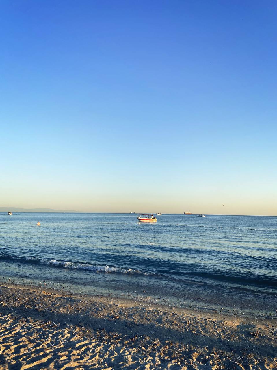 Жительница Владимира Анна Торосян с апреля живет в Стамбуле. За прошедшие месяцы у нее уже сложилось свое представление о том, чем же он отличается от родного города. Итак, погружаемся в атмосферу Турции и узнаем о ее столице все самое интересное.