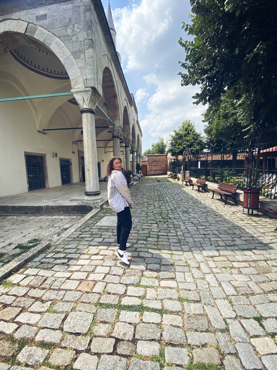 Жительница Владимира Анна Торосян с апреля живет в Стамбуле. За прошедшие месяцы у нее уже сложилось свое представление о том, чем же он отличается от родного города. Итак, погружаемся в атмосферу Турции и узнаем о ее столице все самое интересное.