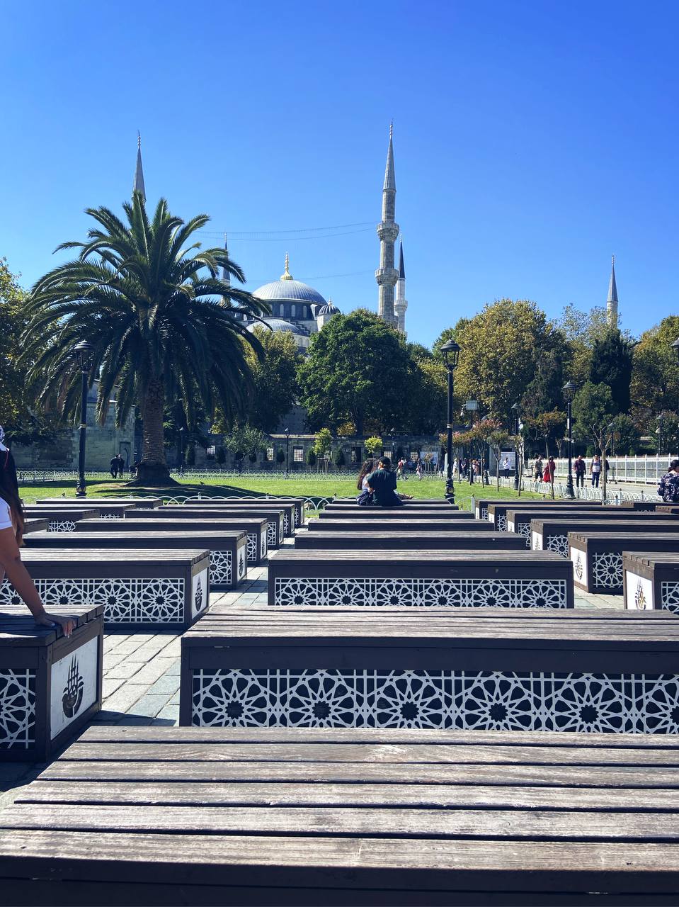 Жительница Владимира Анна Торосян с апреля живет в Стамбуле. За прошедшие месяцы у нее уже сложилось свое представление о том, чем же он отличается от родного города. Итак, погружаемся в атмосферу Турции и узнаем о ее столице все самое интересное.