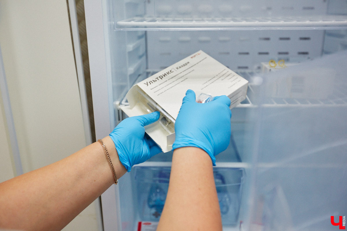 Заботиться о своем здоровье необходимо, как ни крути. Особенно когда количество заболевших коронавирусом снова начало увеличиваться, да и грипп того и гляди нагрянет и принесет с собой кучу неприятных симптомов и море возможных осложнений. «Одним словом, пора прививаться», – решила журналист «Ключ-Медиа» и отправилась в дополнительный пункт вакцинации во Владимире.