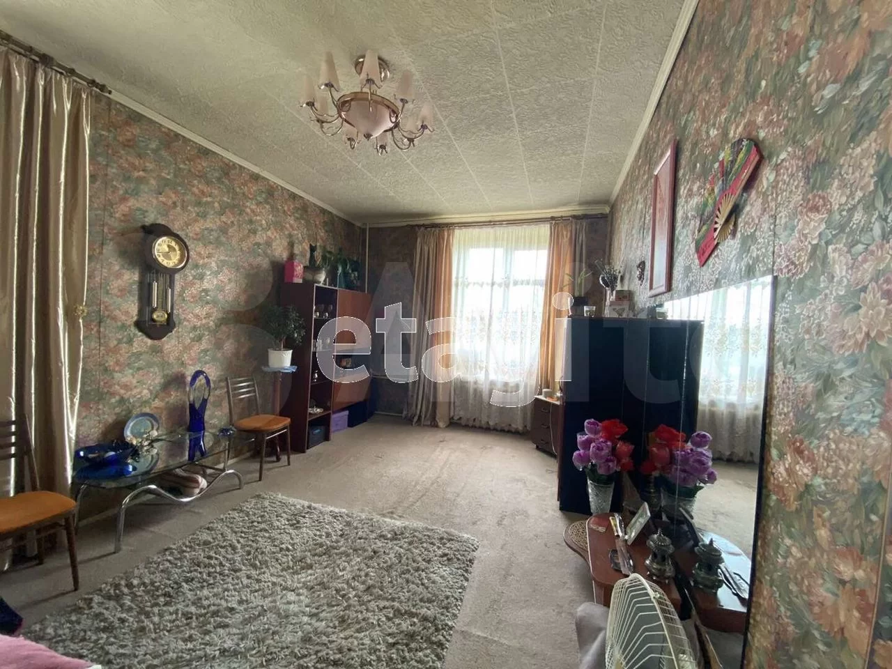 И снова речь пойдет о «сталинках». На этот раз мы составили топ дорогих квартир в домах ушедшей эпохи, расположенных на главных улицах города.