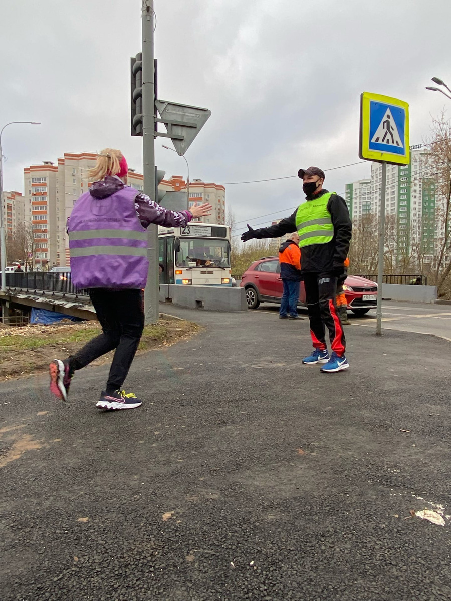 Тренировки под открытым небом помогают восстановить здоровье моральное и физическое, а ещё расширить круг знакомств. Бег, велопутешествия, тёплый чай из термоса. Рассказываем, как приобщиться к массовым ЗОЖ-активностям в 33-м регионе.