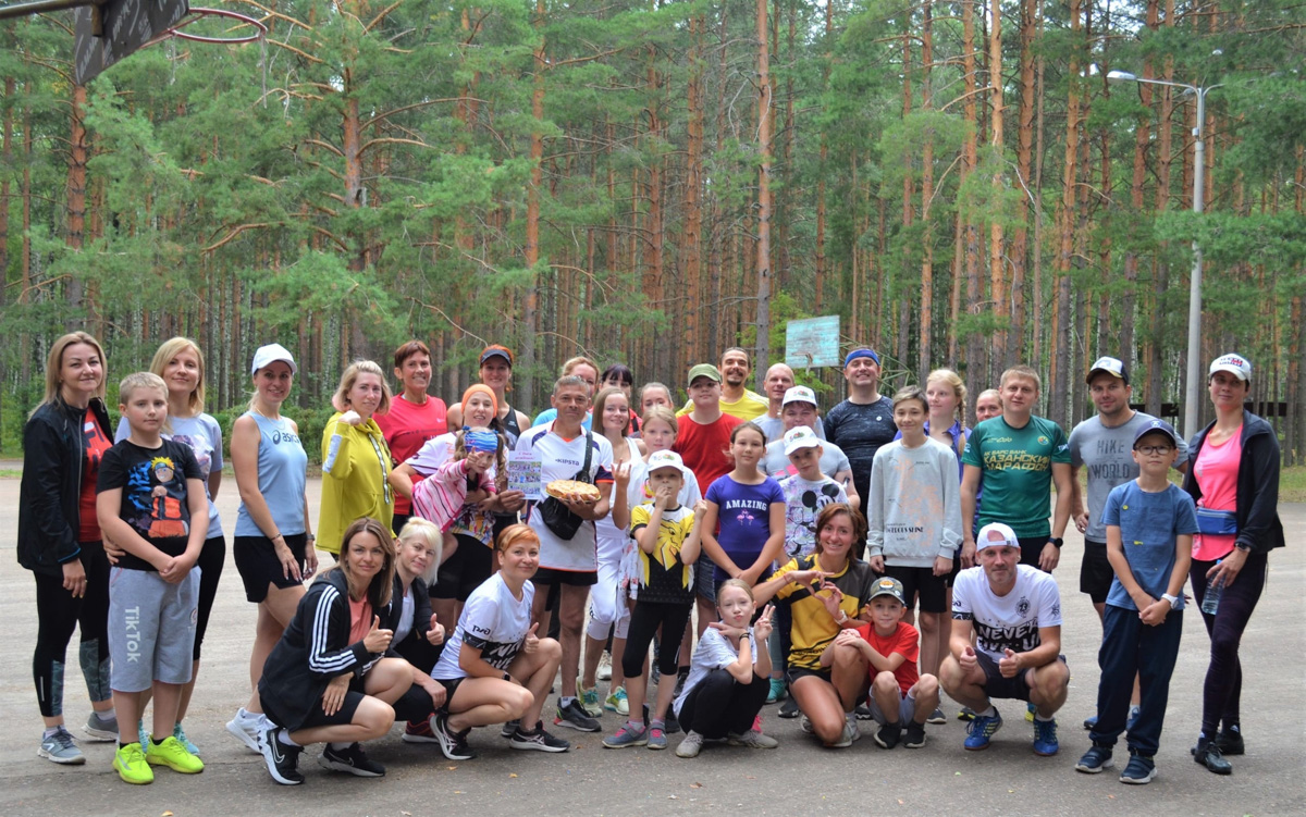 Тренировки под открытым небом помогают восстановить здоровье моральное и физическое, а ещё расширить круг знакомств. Бег, велопутешествия, тёплый чай из термоса. Рассказываем, как приобщиться к массовым ЗОЖ-активностям в 33-м регионе.