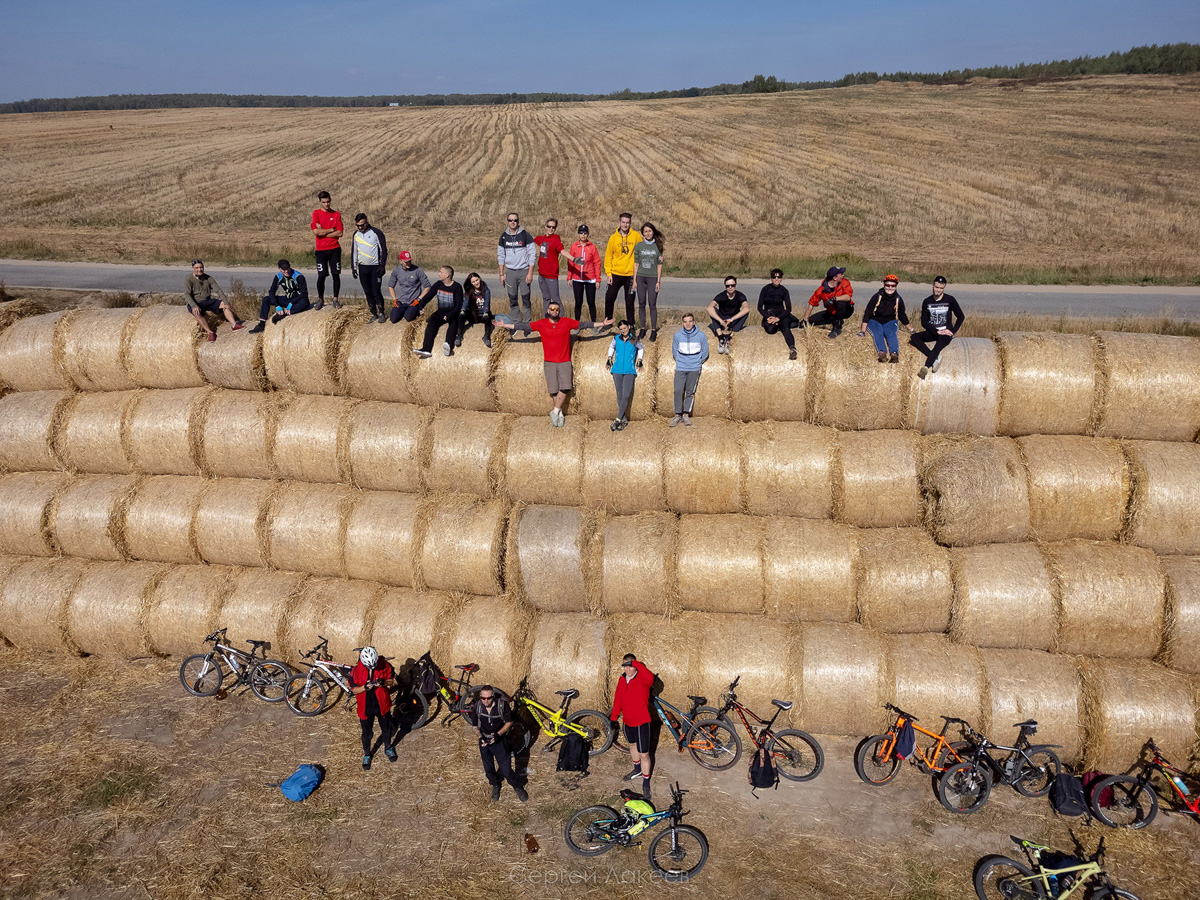 Тренировки под открытым небом помогают восстановить здоровье моральное и физическое, а ещё расширить круг знакомств. Бег, велопутешествия, тёплый чай из термоса. Рассказываем, как приобщиться к массовым ЗОЖ-активностям в 33-м регионе.