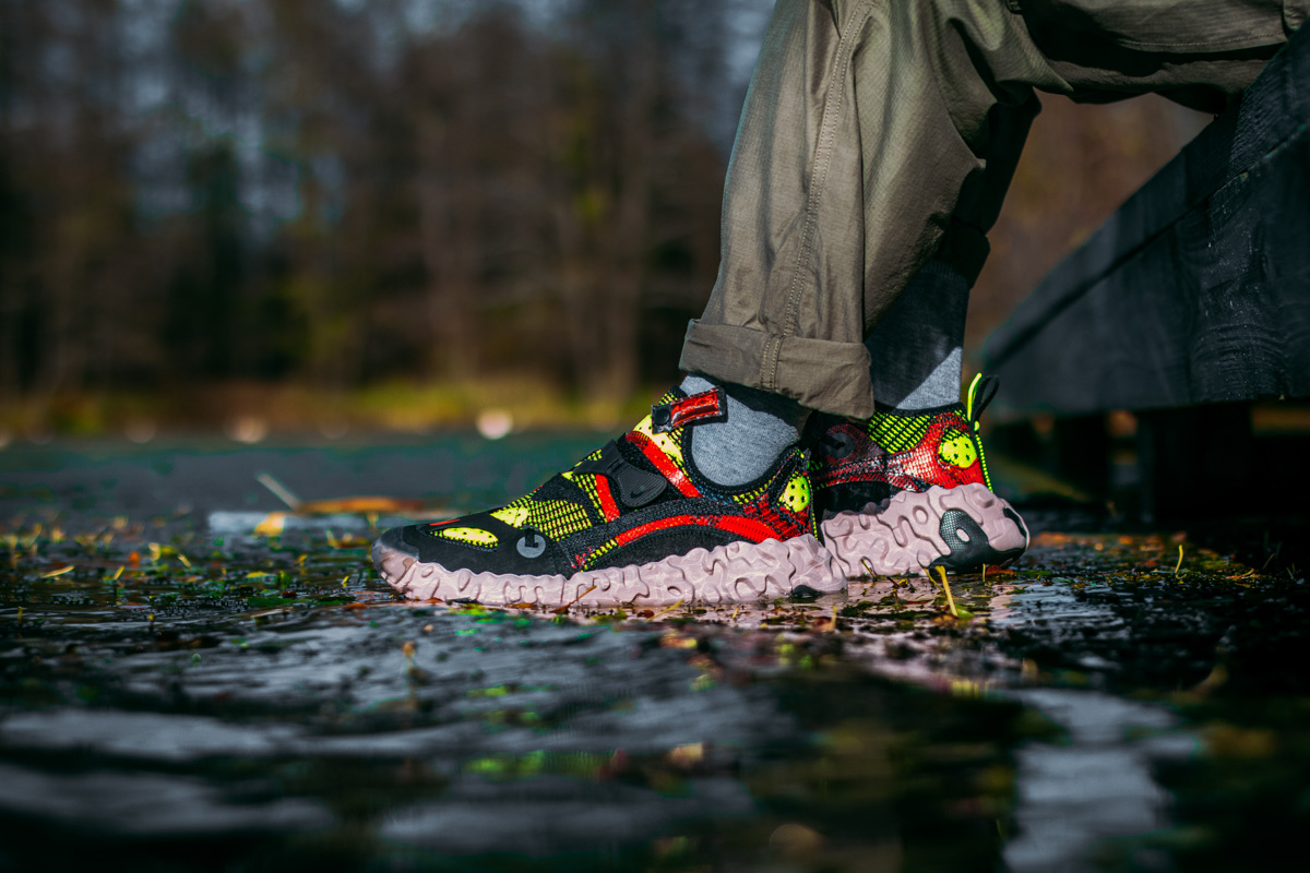 Вы знаете, кто такой «сникерхед»? Это человек, который коллекционирует кроссовки. У жителя Владимира Александра Чунаева, например, ровно сто уникальных моделей. И все их молодой человек носит по очереди.