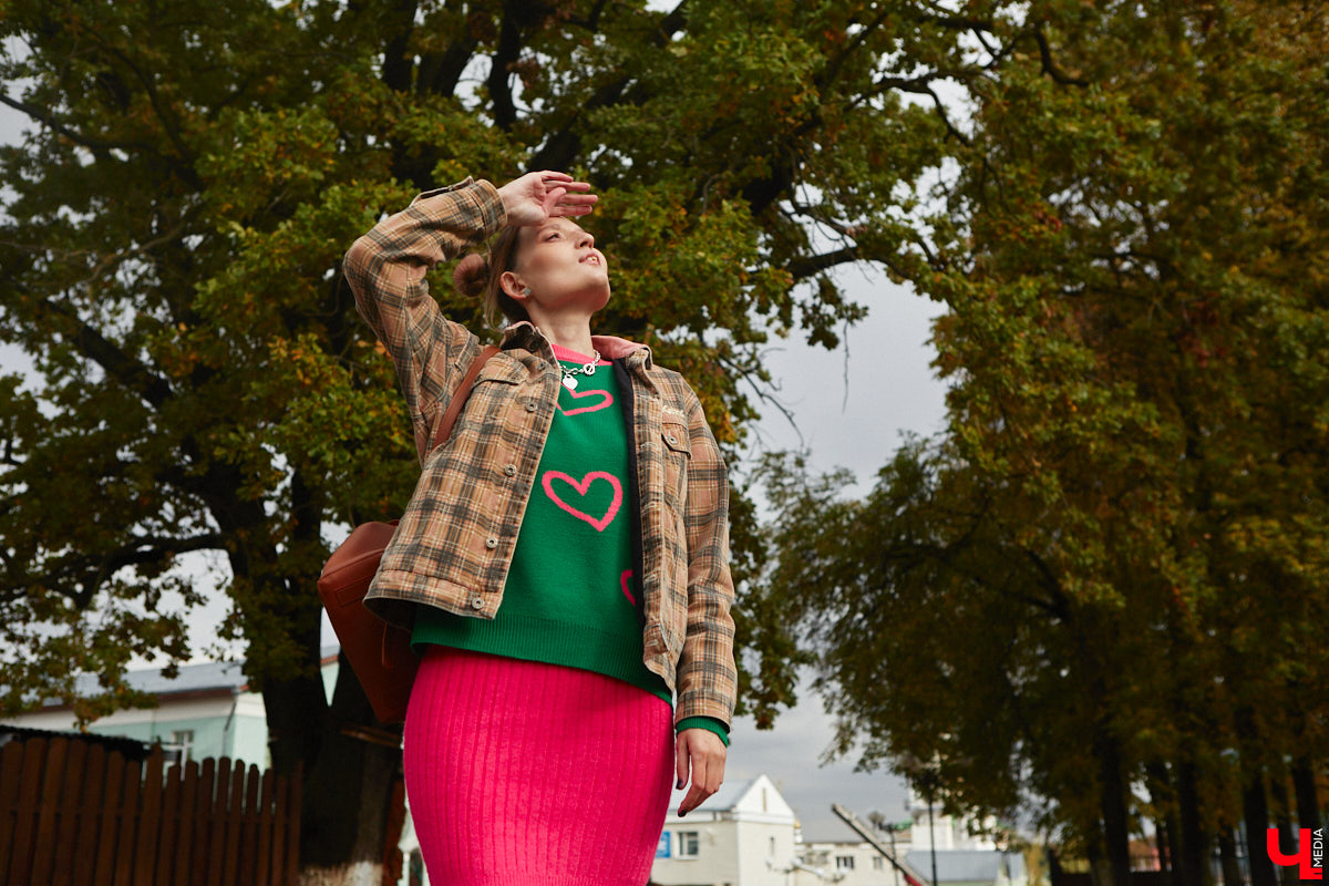 Анастасия Кобыненкова стала героиней неснятого фильма Валерии Гай Германики, спела на бэк-вокале у «НАИВа», пять лет жизни посвятила группе The Matrixx, основала собственную арт-бригаду, а также посотрудничала с большим количеством знаменитостей от Линды до Екатерины Гордон. Подробности в большом интервью с девушкой.