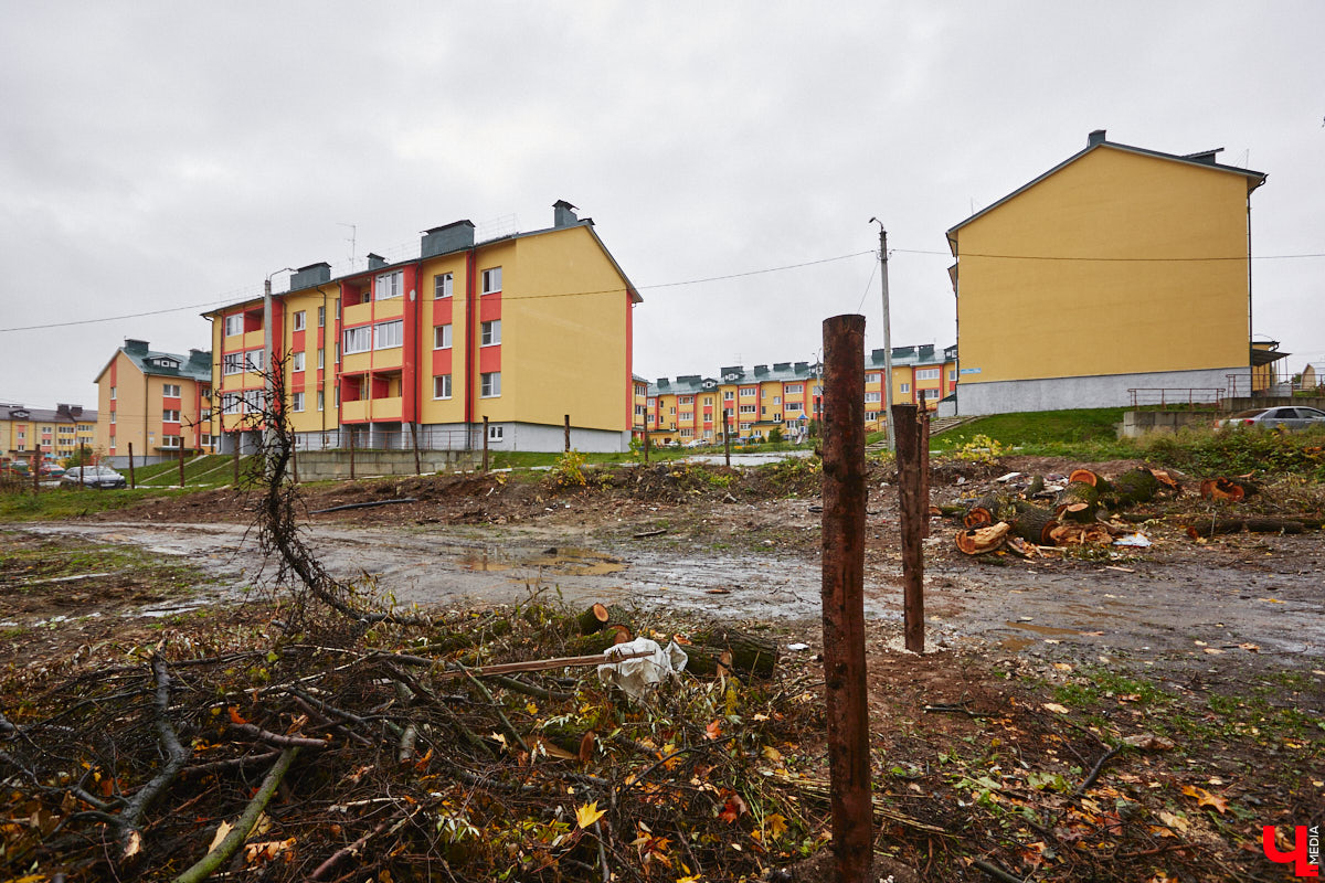 Пустыри в городе постепенно обрастают стройками. Работы одновременно ведутся на самых разных площадках. И какие-то объекты даже близки к завершению. «Ключ-Медиа» проехался по самым знаковым точкам.
